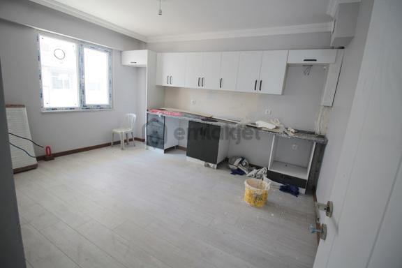 Weew'den Çorlu Otogarına Ve Cumhuriyet Okuluna Yakın Sıfır 1+1 1