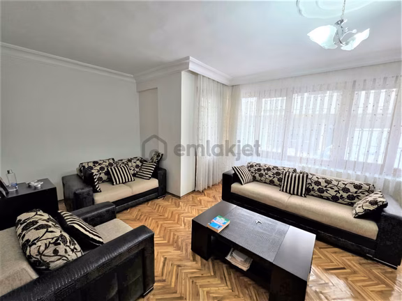 Bahçelievler Yayla Metro Metrobüse Yakın Eşyalı Kiralık 3+1 1