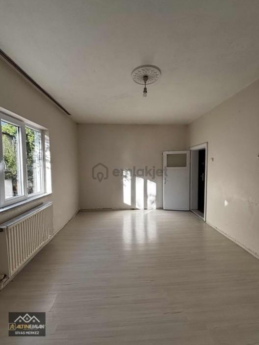 Altın Emlak'tan 3+1 Kiralık Daire 2