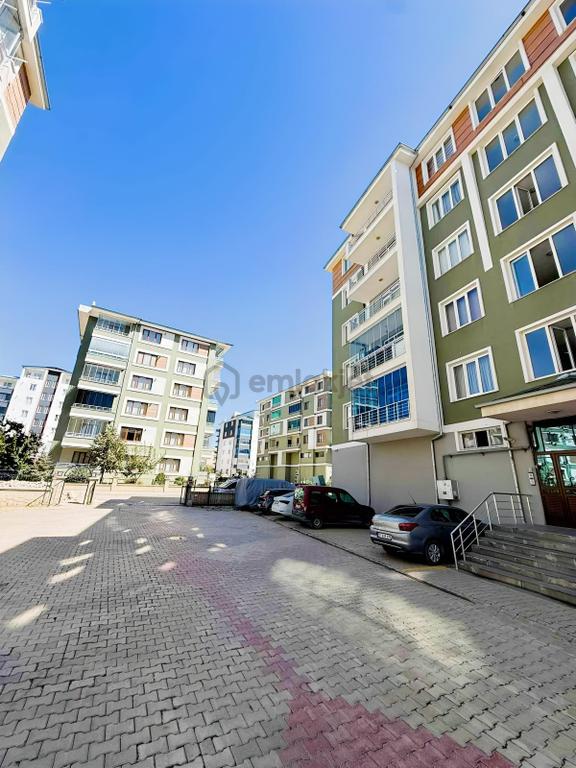 Kale Yolunda Site İçerisinde Satılık 3+1 Daire Krediye Uygun 2