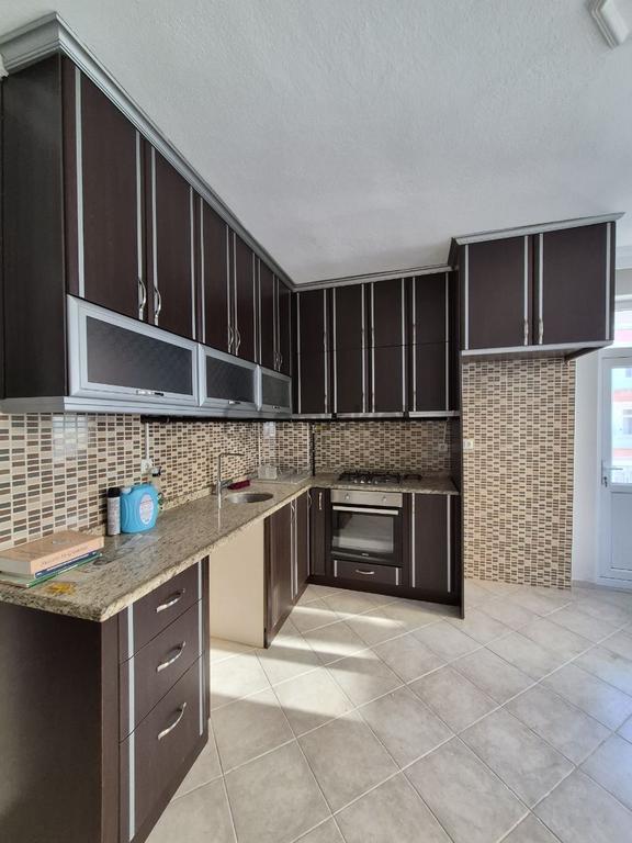 İşler Caddesi Yanında Merkezde 3+1 Doğalgazlı Kullanışlı Daire 2
