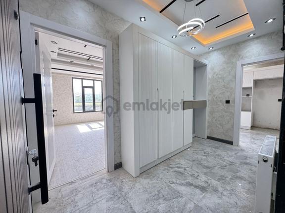 Ataşehir Girisinde Satılık Lüks Siteli 2+1 Daireler 1