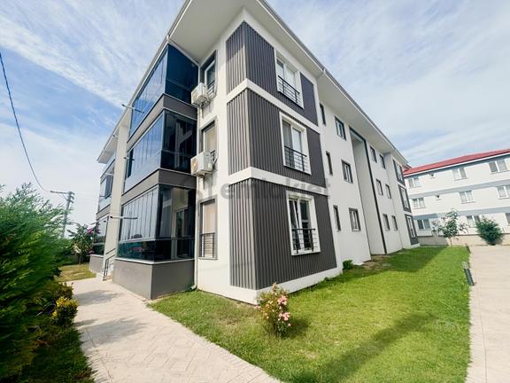 Tekeler Mahallesinde Site İçerisinde Kiralık Ara Kat 2+1 Daire 2