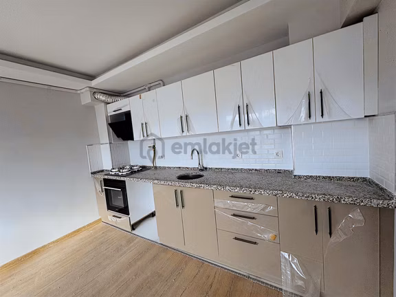 Bandırma Mavi Emlaktan Yeni Mah. 1+1 Kiralık Daireler 2