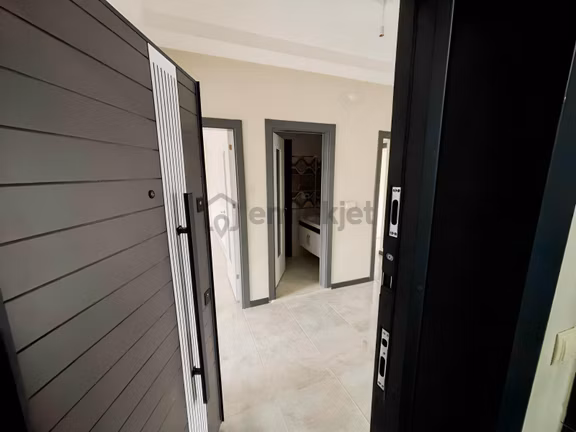Aslanlı Kışla Cad. Üzeri Tramvay Yakını 150m² 3+1 Satılık Daire 2