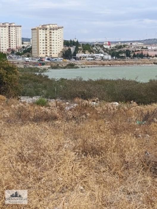Yenişakran Cezaevi Kampüsü Karşısı Müstakil Tapulu Satılık Tarla 1