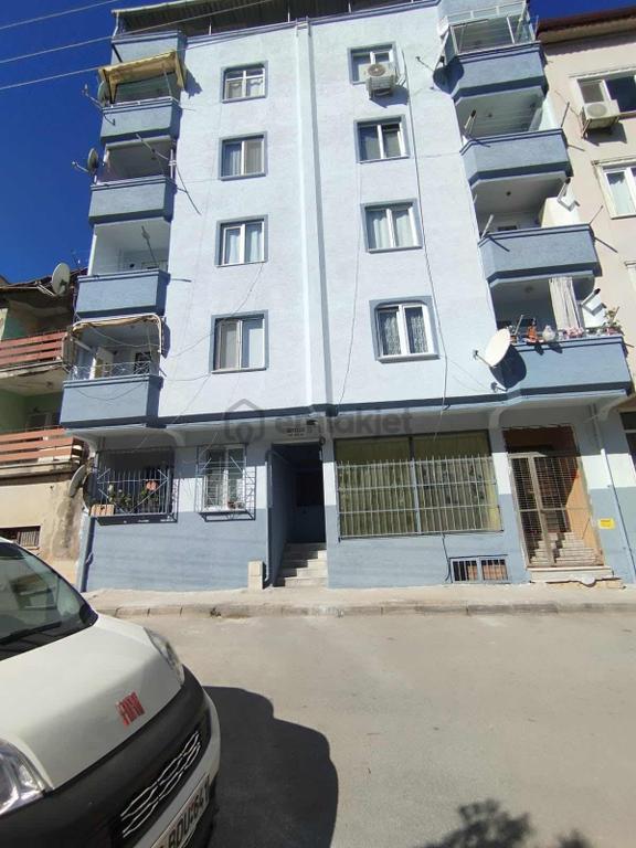 Beka Gayrimenkul'den Hürriyet Mahallesinde 2+1 Ara Kat Daire 2