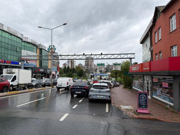 Çekmeköy Yapı Kredi Üstü 115m2 Mutfaklı Wc'li 3.kat Kiralık Ofis 1