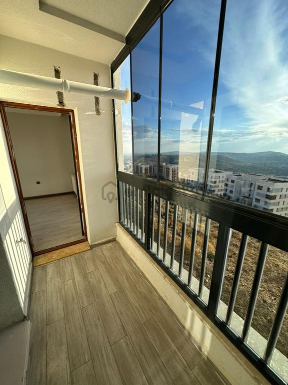 Banka Devirli 2+1 Orta Kat Daire Resul Osman Toki'de Kombili Cam Balkonlu 2