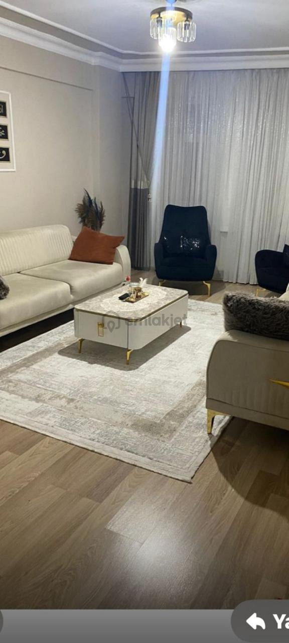 Silivri P.paşa Mah.eski Sanayide Kiralık 2+1 .90 M 4.kat Daire 2