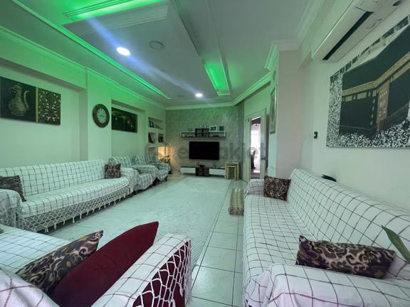 Bahçelievlerde 150 M² 3+1 Satılık Daire! 1