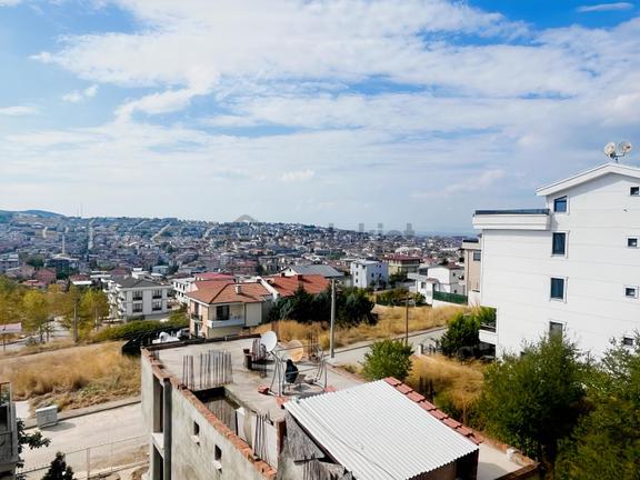 2+1 Yeni Bina Arakat (geniş Balkonlu) Hastaneye Yakın Deniz Manz 2