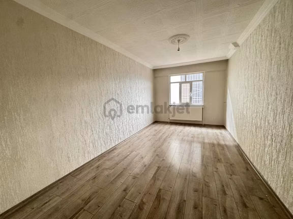 Rota'dan Toptancılarda Muazzam Konumda Kiralık Yapılı 3+1 Daire 2
