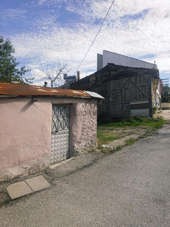 ️ Kat Karşılığı Odunpazarı / Şarkiye Mahallesi 279 M2 2