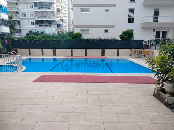 Geniş 1+1 Kapıcı Dairesi Kiralık 2