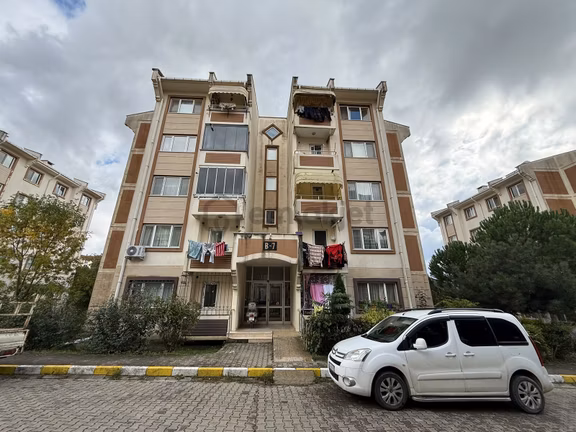 Korucuk Dorukkent Sitesinde Eşyalı Bakımlı 2+1 Fırsat 1