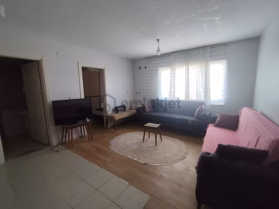Adana Sarıçamda Osmangazi Tokide Eşyalı Eşyaları Kullanışlı Kiralık Fırsat Daire 1