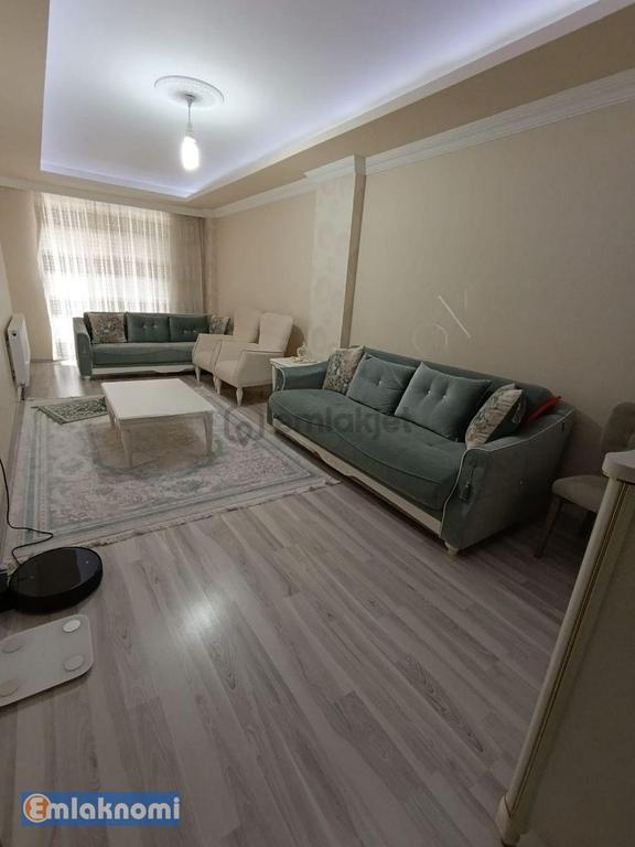 Karaman Merkez Cedit Mah. Satılık 3+1 Arakat 1. Kat 145 Metrekare 10 Yıllık Bireysel Kiler Var. 2