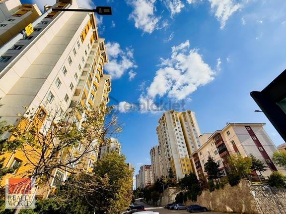 Turkuaz Da İyi Konumda Manzaralı Ön Ve Güneşli Satılık 4+1 Daire 1