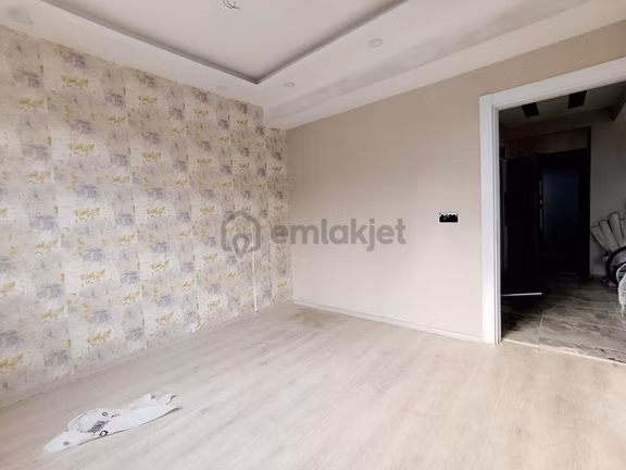 İpekyol Gençlik Merkezi Yanı 2+0 2
