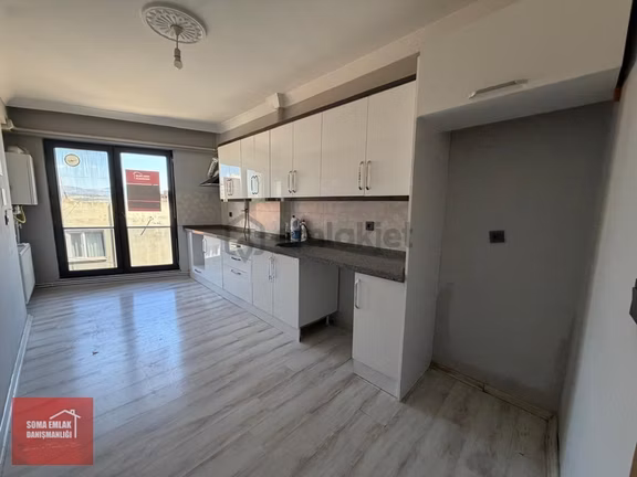 Turgutalp Mah. Şehitlik Mevkii Kullanışlı 2+1 Kiralık Daire ! 2