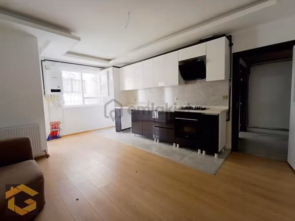 Yıldız Göbek Yakını Sıfır 3+1 Kiralık Daire 1