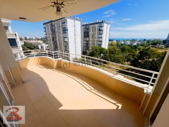 Deniz Manzaralı, Güvenlikli Ve Havuzlu Sitede Ferah 4+1 1