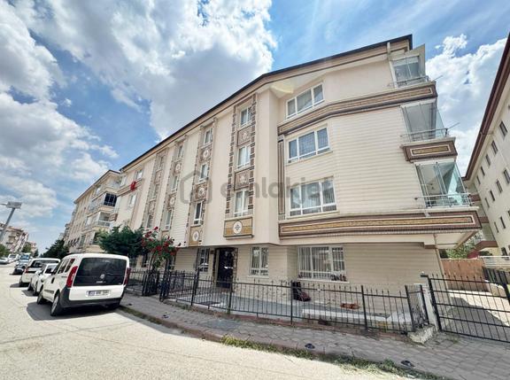 3+1 Giriş Kat Yozgat Bulvar Paraleli Ulaşımı Kolay Acil Satılık 1