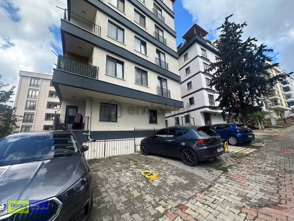 Çekmeköy Çatalmeşe'de Balkonlu Ters Dubleks Kiralık Daire 2