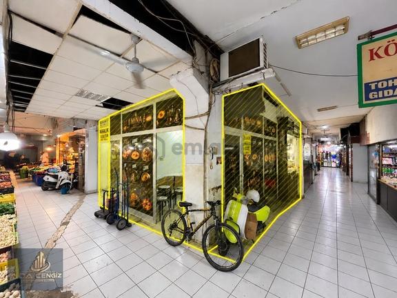 Adapazarı Semerciler Mah.katlı Pazar Yerinde Kiralık 15m2 Dükkan 1