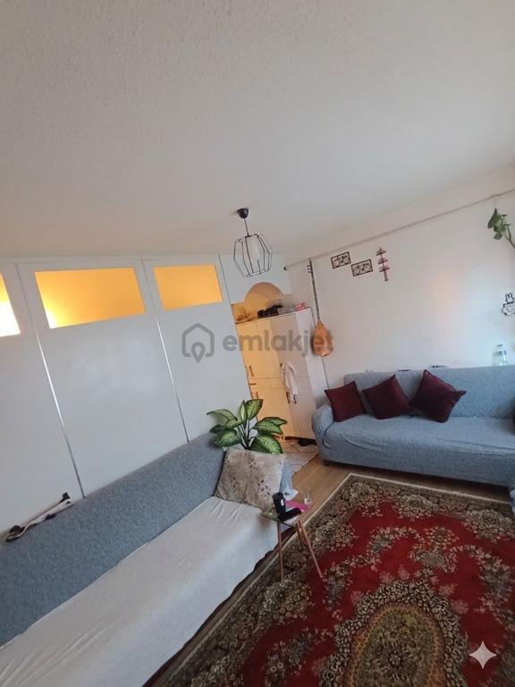 Toki 5 Etapta Satılık 1+1 İçerisi Bakımlı Daire 2