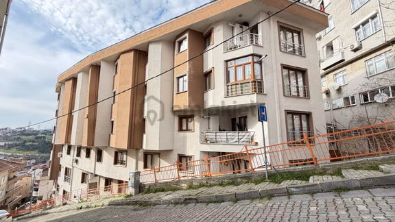 İlka'dan Kağıthane Talatpaşa Mh 2+1 Kiralık Daire Metrobüse 7 Dk 1