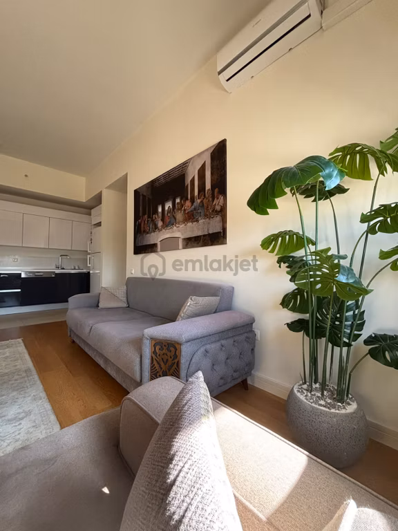 Kaan Emlaktan Sinpşata 1+1 Full Eşyalı Lüks Daire 1