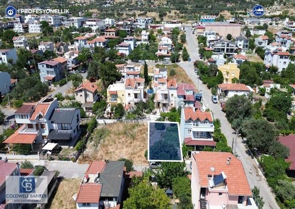 Karaburun Mordoğan Merkez'de Villa İmarlı 200 M2 Arsa 1