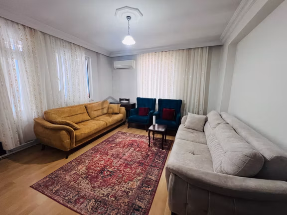 Kızıltoprakta Katta Güney Cepheli 2+1 Geniş Daire 1