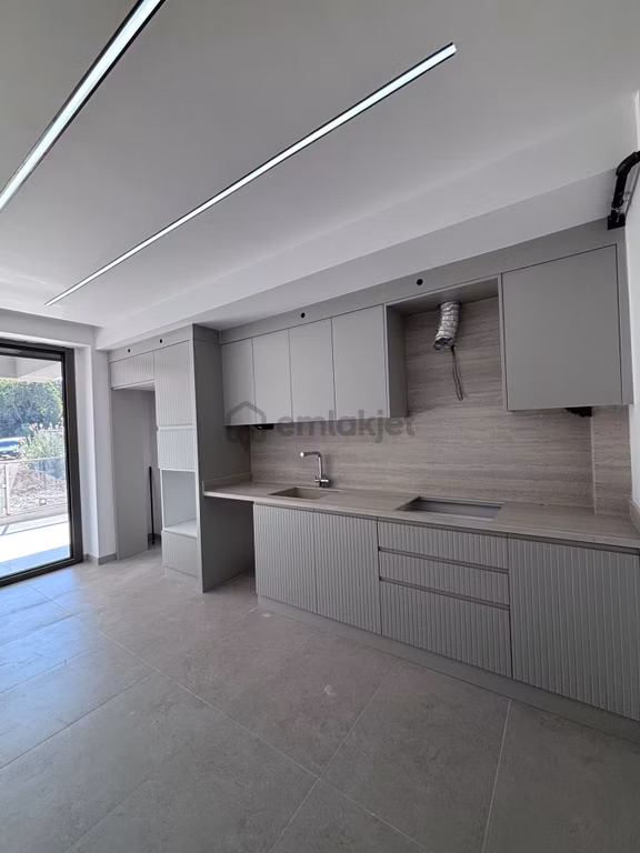 Şemikler'de 2+1 Modern Ve Sıfır Satılık Daire 2