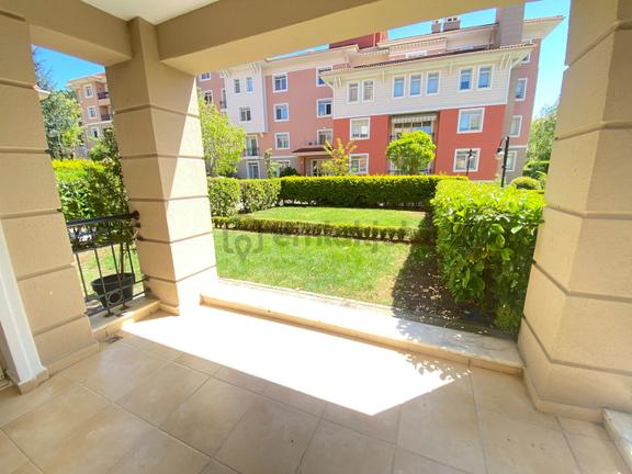 Özlem Aksu.rapsodi Evleri Geniş Bahçeli Kiralık 1+1 Köşe Daire 2