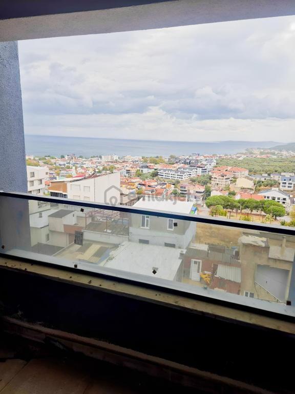 Erdek Site İçi Natamam Satılık 2+1 Daire 1
