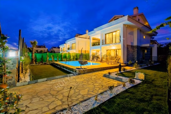 Fethiye Merkez 5+1 ( Fethiye Kordona Yürüme Mesafesi ) 2