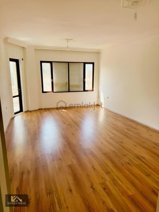Mazi Dağı Havuzlu Site İçi 2+1 Doğalgazlı Kiralık Daire 1