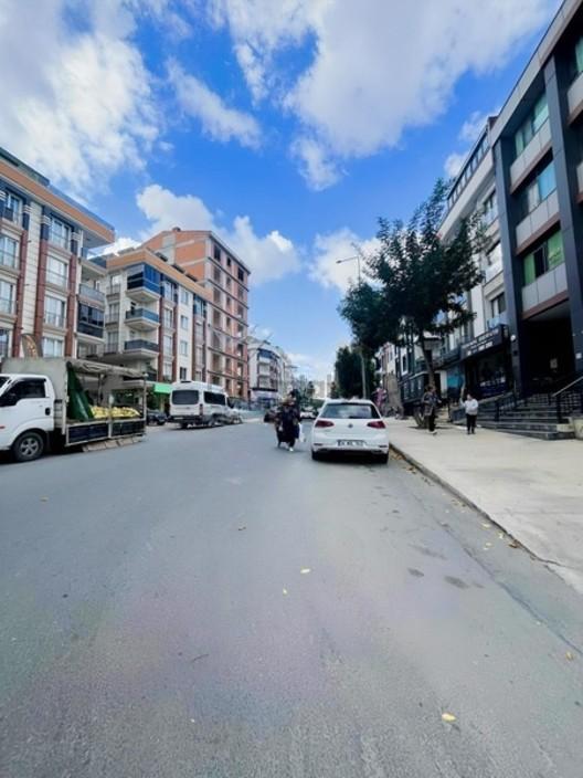 Yakuplu Merkezi Konumda Kiralık Dükkan 1