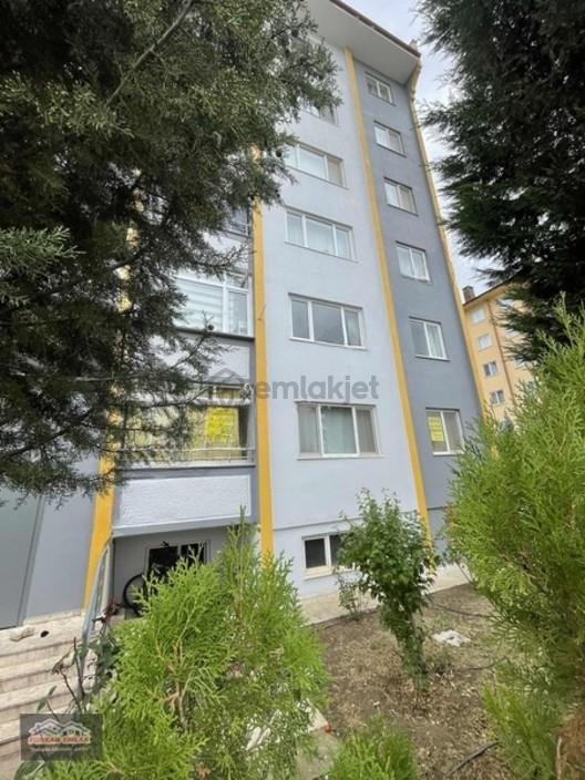 Mıllet Bahçesı Karşısı Toki'de 3 + 1 Kombılı Bırıncı Kat Daıre 1