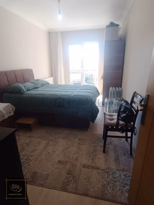 Cadde Üzeri Kök Tapu 3.kat Asansörlü 3+1 2