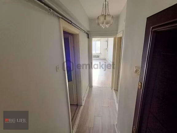 Rw Lıfe // Sakarya 1 Caddesi Üzeri Kiralık 2+1 Daire 2