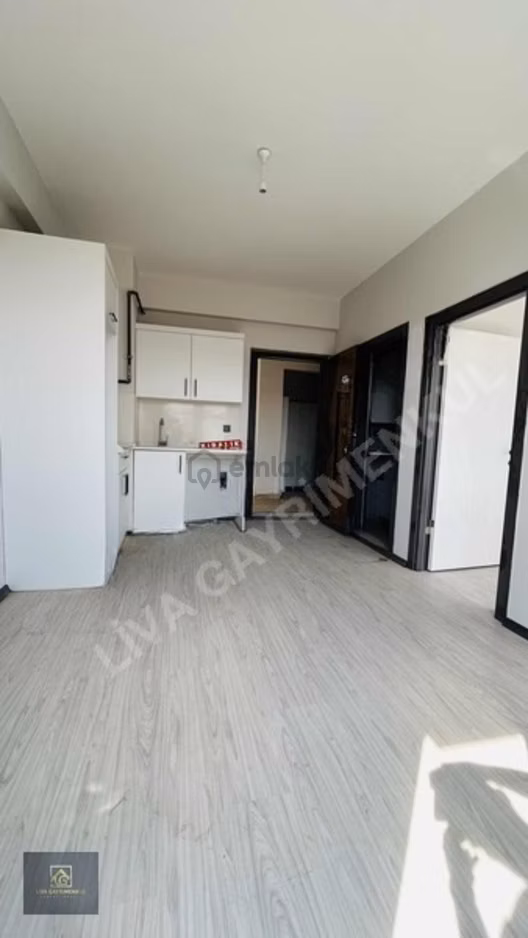 Kiralık Buca Çamlıkule Mah. Arakat 1+1 Daire 1