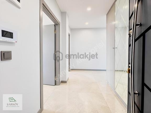 Bahçe Katı Lüx 3+1 - Havuz- Kapalı Otopark 1