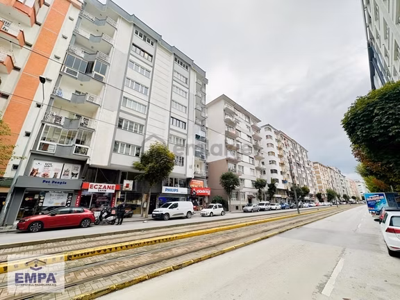 Empa'dan Vişnelik Öğretmenler Bulv. 3+1 140m² Bakımlı Daire 1
