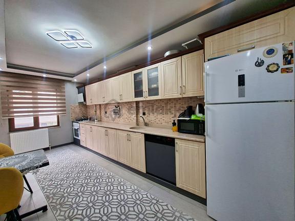 🛑🛑aktif'ten Akçay'da Satılık Denize 300mt Doğalgazlı Ön Cephe Arakat 2+1 Daire 2