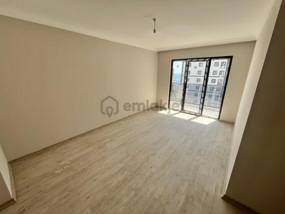 Pendik Mir Metro Sitesi Ön Cephe Manzaralı Satılık 2+1 Daire 2