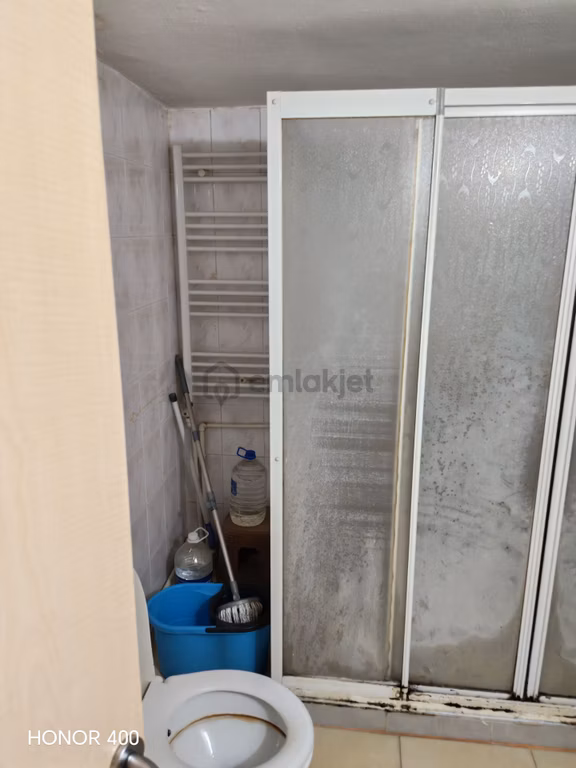 İzmir Park Yanı Ful Eşyalı 3+1 33bin 1